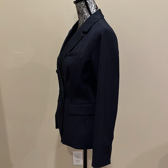 Antonio Melani navy blue pinstriped pantsuit long sleeve lined blazer size 6 - Picture 8 of 8